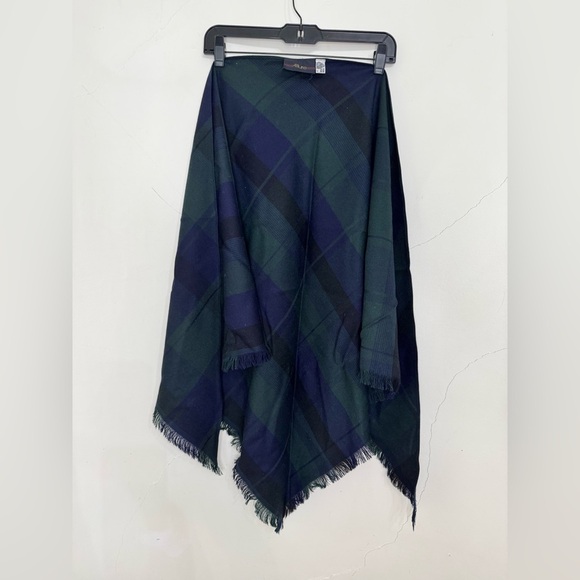 Allure Accessories - Vintage Allure 100% Pure Virgin Wool Plaid Tartan Cape Shawl/Scarf in Green/Blue